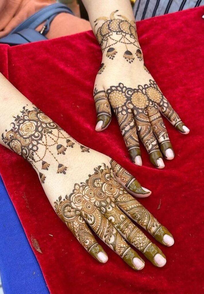 Bracelet style bridal mehndi design inspired by elegant wedding jewelry patterns