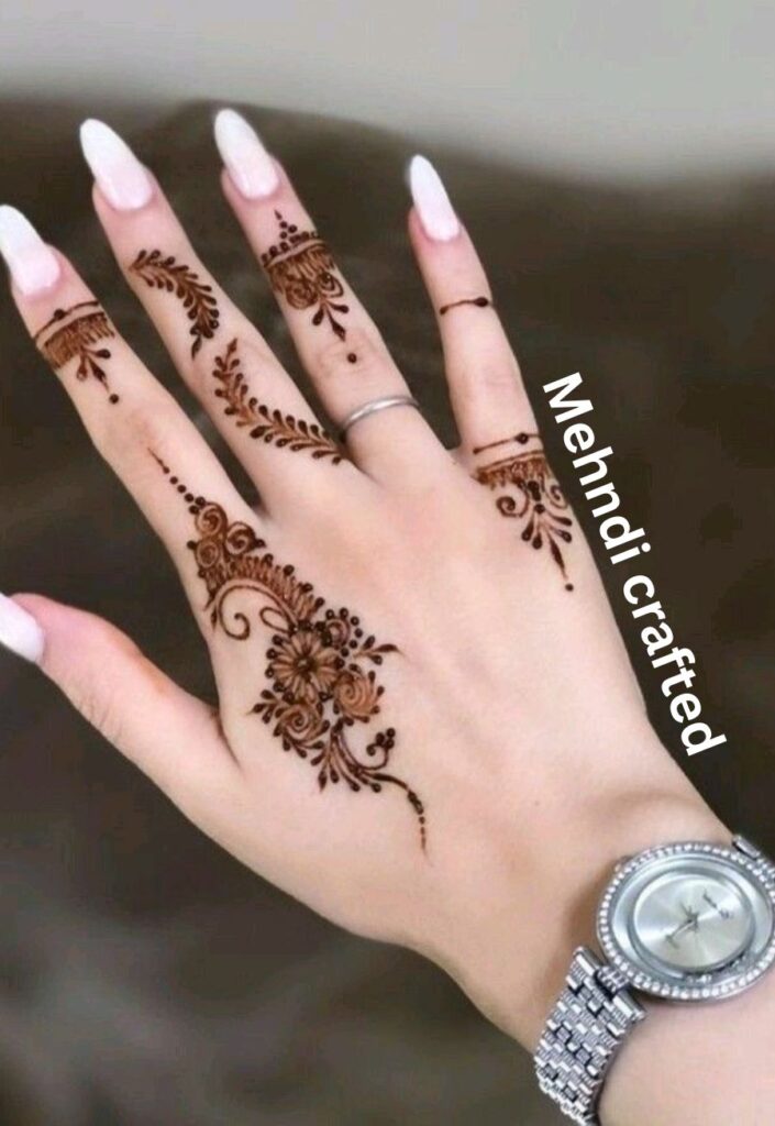 finger focus Eid mehndi design with minimal floral and geometric finger patterns