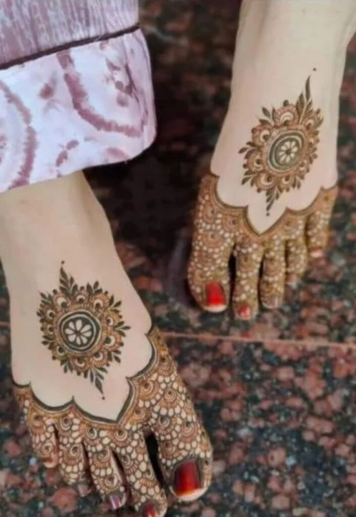 Elegant foot mehrab mehndi design with anklet-inspired arches and intricate bridal henna patterns for wedding feet