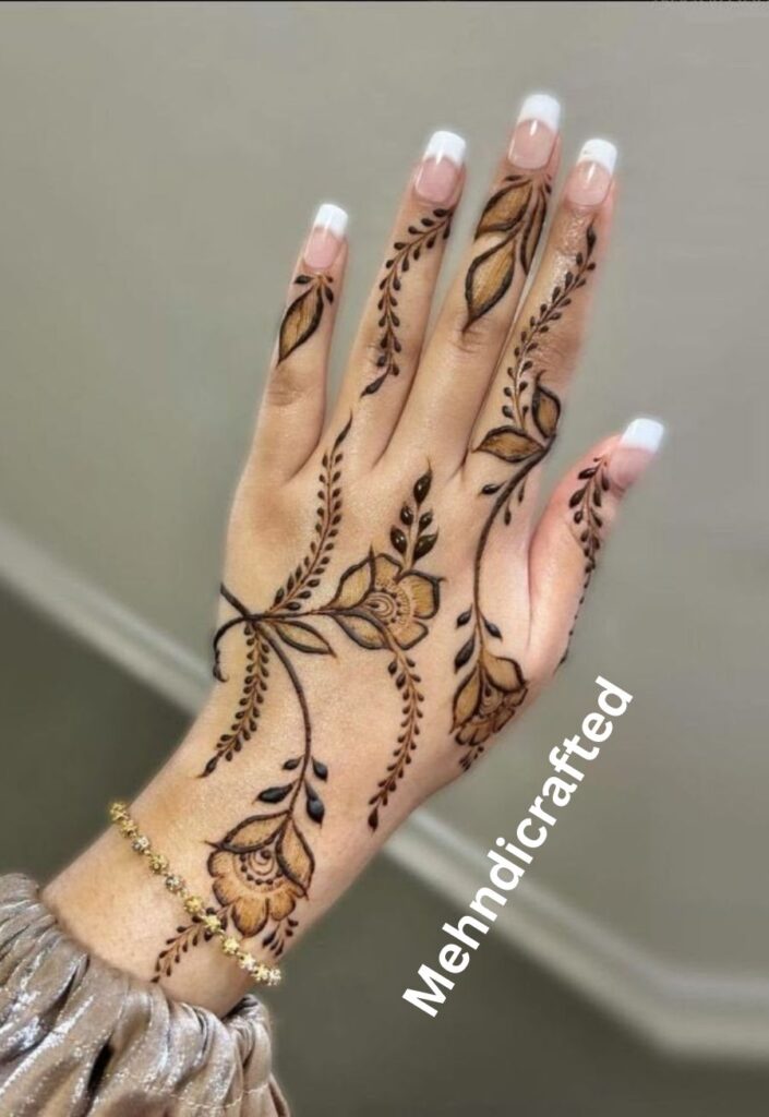 modern Khafif mehndi design 2026 minimalist Eid ul Adha henna inspiration light pattern