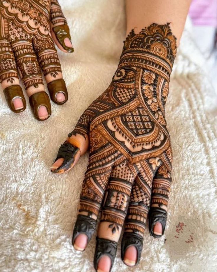 Negative space bridal mehndi design with modern open skin patterns, bold outlines, and elegant Simple Bridal Mehndi Designs 2026 aesthetic for brides