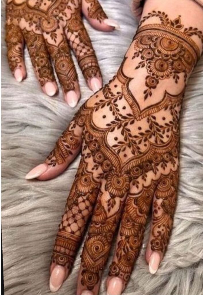 Modern negative space mehrab mehndi design with clean empty areas and elegant Islamic-inspired arch patterns