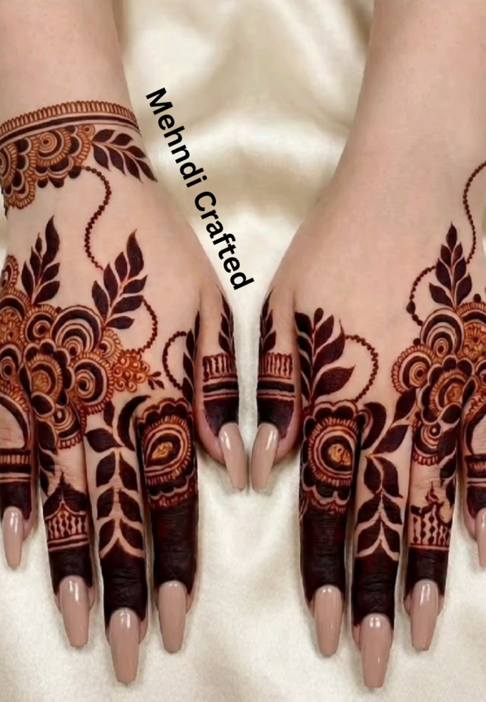 Arabic Teej Mehndi Designs 2026 elegant flowing hand design