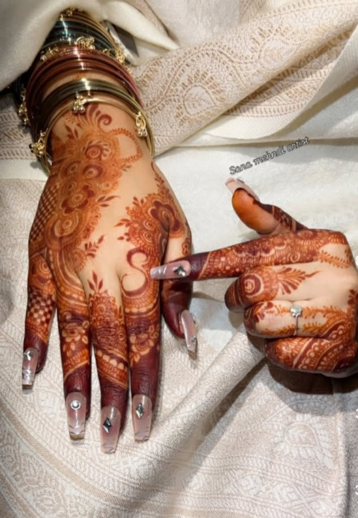 Hidden name bridal mehndi design