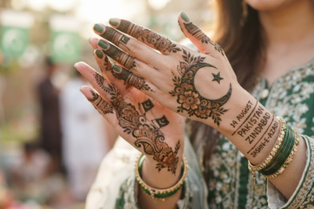 Beautiful Independence Day Mehndi Designs with Pakistan Flag and Crescent Star Theme