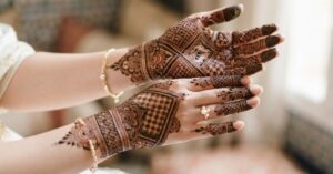 Moroccan Mehndi Designs 2026 featuring elegant geometric henna patterns on hands