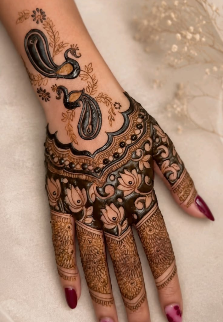 Peacock Karwa Chauth mehndi designs featuring intricate henna art with elegant peacock motifs and detailed feather patterns for a festive traditional look.