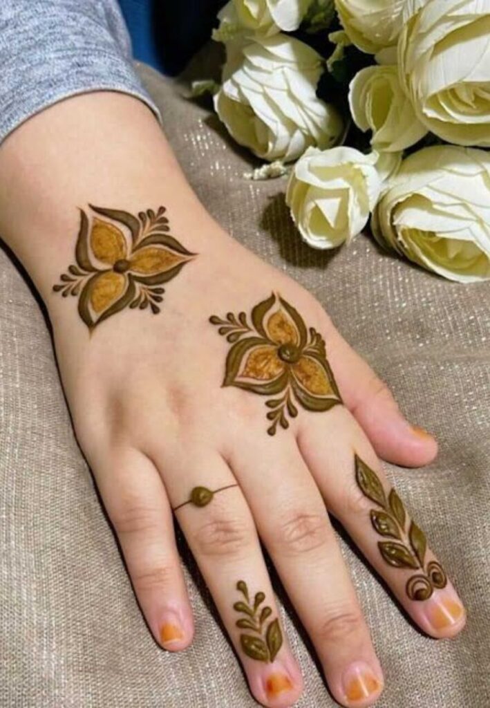 Small Arabic Cute Small Henna Designs