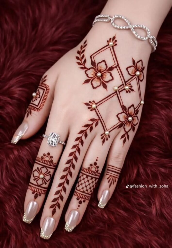 Diamond pattern mehndi design