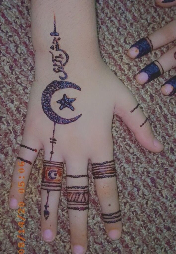 Trending 14 August Mehndi Designs 2026 with Pakistan Independence Day inspired henna patterns and floral details