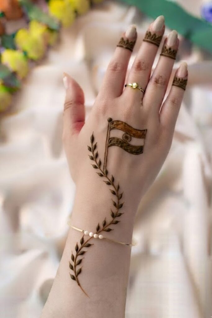 Minimal Indian Independence Day Mehndi Designs 2026 with simple Indian flag mehndi design, floral patterns, Ashoka Chakra details, and easy patriotic henna