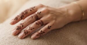 Finger Henna Tattoo Designs 2026 with a minimal floral finger henna pattern
