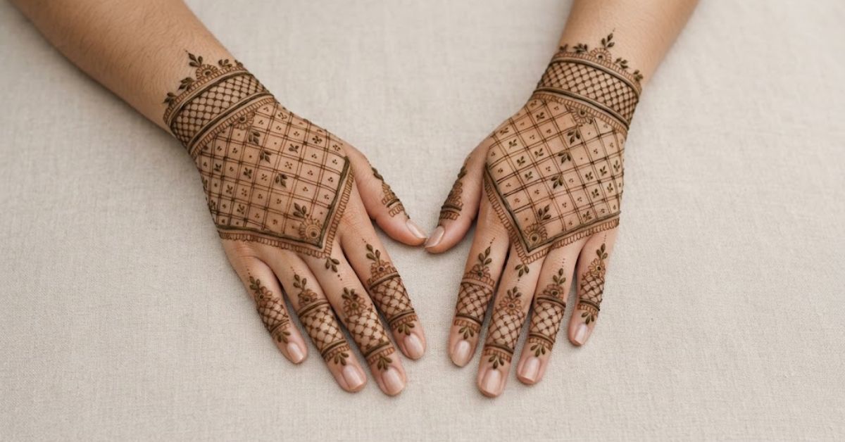 Net Mehndi Designs 2026 featuring an elegant diamond-pattern henna design